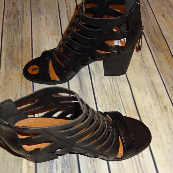 INDIGIO Rd Women's Strappy Sandal Dress Heels Shoes Size 8 Black NWOT - Picture 4 of 5